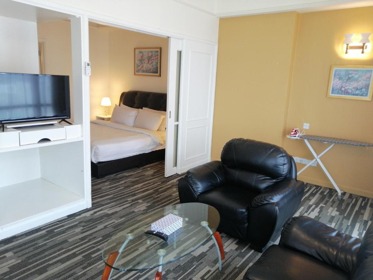 Kl Landmark Apartment At Berjay Times Square Куала-Лумпур Екстер'єр фото